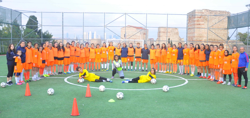 Kemer Futbol Kulübü