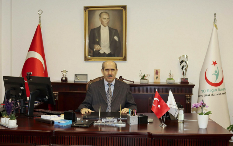 PROF. DR. ÖZGÜR YİĞİT, ÇAM VE SAKURA'DA!