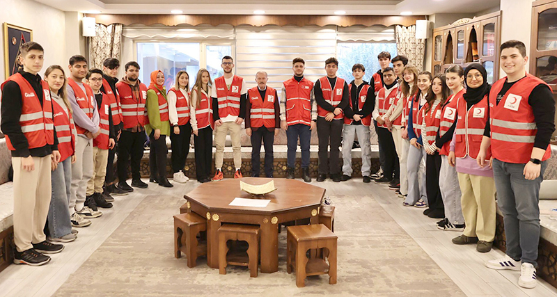 GENÇ KIZILAY YENİ DÖNEMİNE BAŞLADI