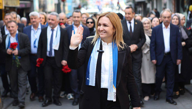 BAYRAKTAR YOĞUN ÇALIŞIYOR