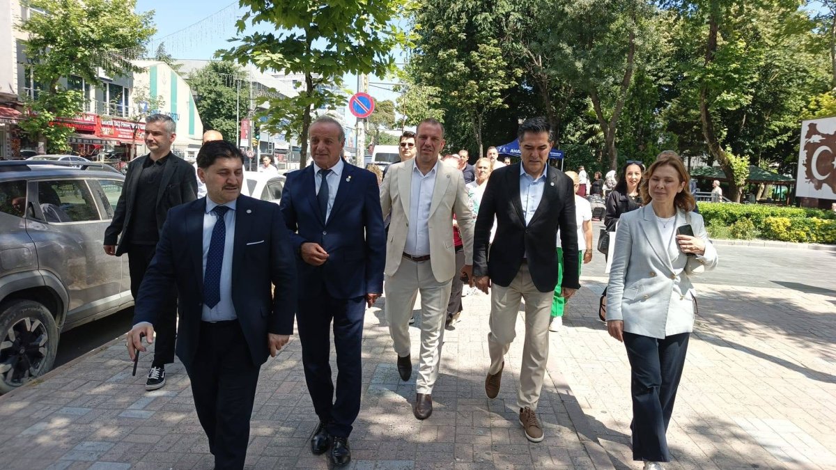 İYİ Parti'den Bayrampaşa çıkarması