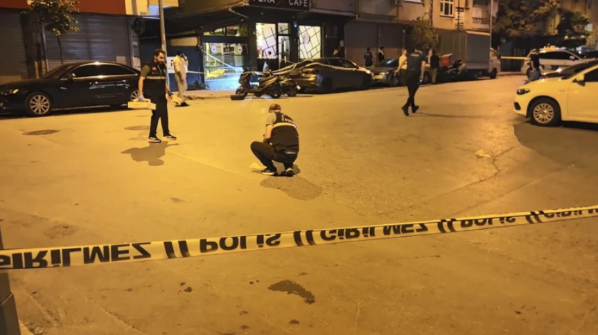 Cevatpaşa'da kafeye silahlı saldırı: 3 yaralı