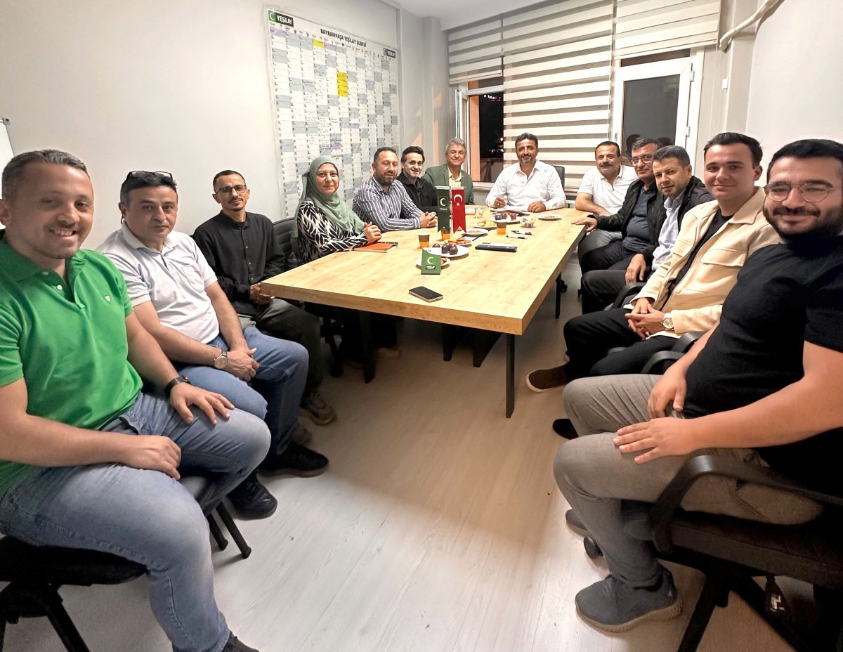 Yeşilay Bayrampaşa'da ilk yönetim kurulu toplantısı yapıldı