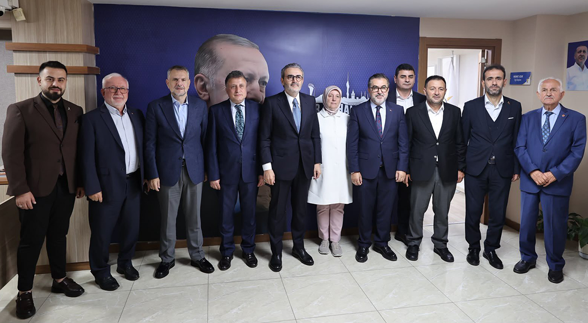 AK Parti'den Türkiye Yüzyılı Buluşmaları programı