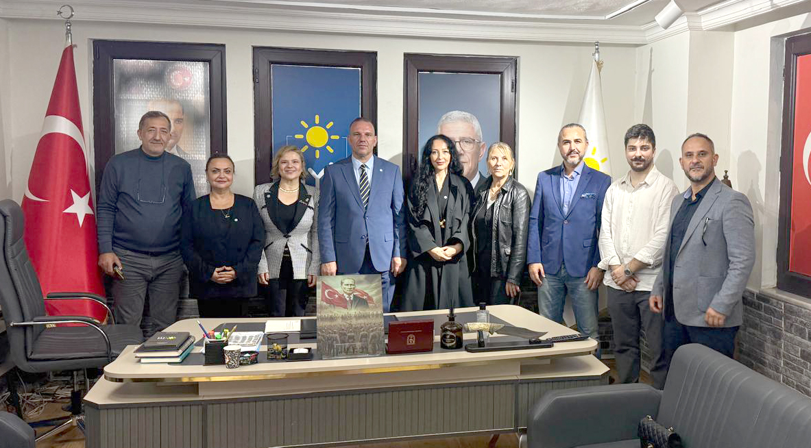 İYİ Parti'den kadın emeğini öne çıkaran buluşma